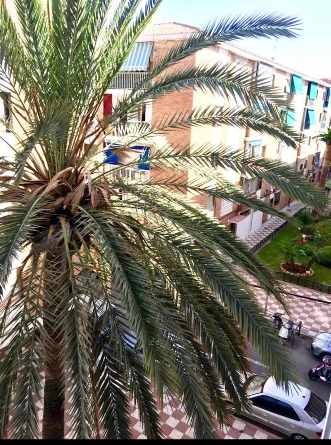 Habitacion 2 En Tercera Planta Sin Ascensor No Es Un Piso Entero! A Compartir Bano Y Cocina! Фуэнхирола Экстерьер фото